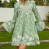 Cheap π Camisa Green Floral Trumpet-Sleeve Notch Neck π Dress - π© Women β 2 Cheap π Camisa Green Floral Trumpet-Sleeve Notch Neck π Dress - π© Women β -Women's Shirts Store zu104701842 main tm1648909332