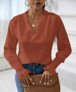 Brand new π Camisa Fire Brick Ruffle-Sleeve V-Neck Top - π© Women π₯