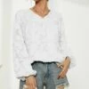 Brand new 👏 Camisa White Floral-Textured Puff-Sleeve V-Neck Top - 👩 Women ✔️ -Women's Shirts Store zu107681919 main tm1658838804