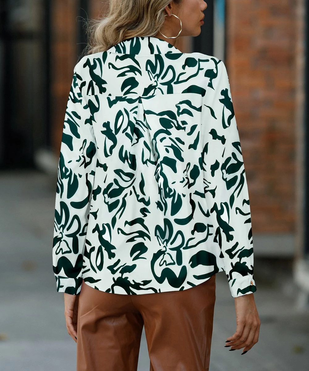 Outlet π Camisa Green & White Abstract Oversize Button-Up - π© Women π 4 Outlet π Camisa Green & White Abstract Oversize Button-Up - π© Women π - Image 2