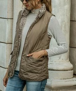 Wholesale ❤️ Camisa Khaki & Gray Reversible Quilted Vest - 👩 Women 🔔 -Women's Shirts Store zu89522440 alt 2 tm1600868525