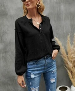 Budget π Camisa Black Puff-Sleeve Henley - π© Women β 7 Budget π Camisa Black Puff-Sleeve Henley - π© Women β -Women's Shirts Store zu99755901 alt 2 tm1632234602